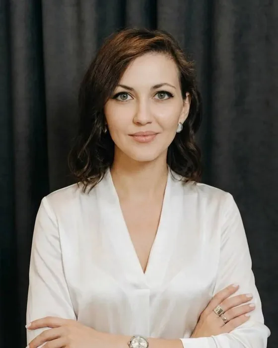 Яна, администратор